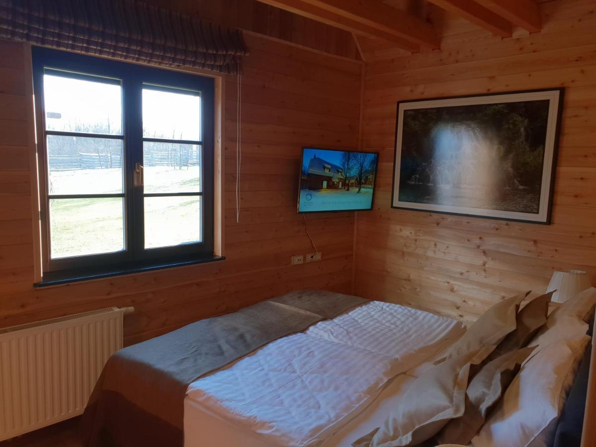 Fenomen Plitvice Resort Plitvička Jezera Rom bilde